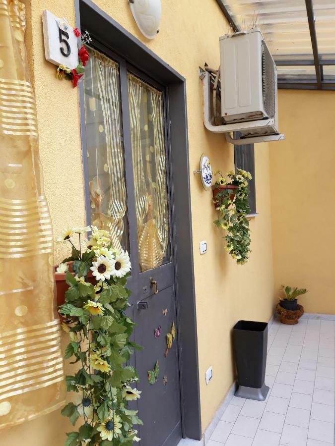 Casa Principe Di Napoli Apartment ภายนอก รูปภาพ