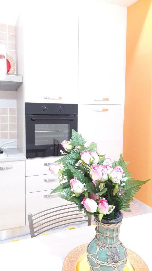 Casa Principe Di Napoli Apartment ภายนอก รูปภาพ