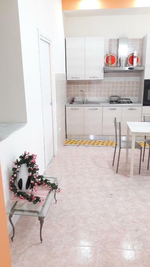 Casa Principe Di Napoli Apartment ภายนอก รูปภาพ